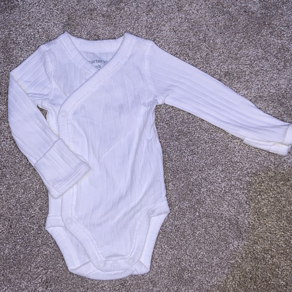 Carter’s 3 Pc Side Snap Onesies | Size Newborn - Picture 3 of 5